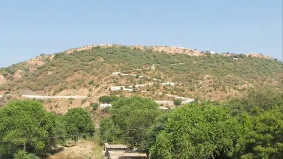 govardhan parvat