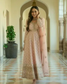 karishma kapoor fashion tips