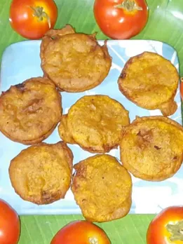 monsoon special tomato pakoda | ટામેટાના ભજીયા રેસીપી