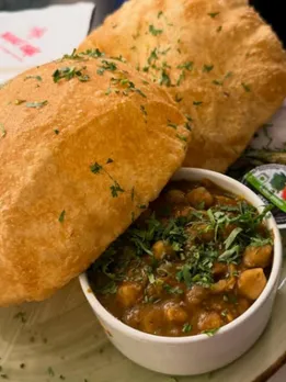 Chhole Bhature Recipe, Chhole Bhature