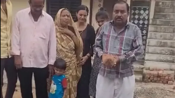 singer Jignesh Kaviraj father Scooter Samadhi