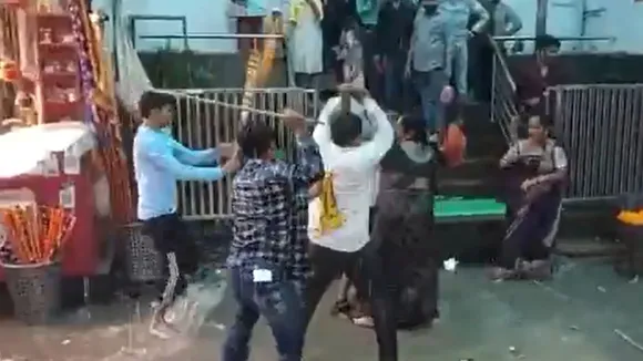 Shopkeepers attacked on devotees, Khatu Shyam