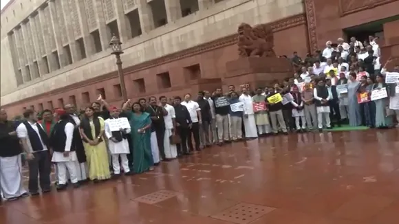 Parliament Monsoon Session : 'પોતાને દેશભક્ત કહેનારા ભાગી ગયા છે', રાહુલ ગાંધીએ ઓપરેશન સિંદૂર પર શું કહ્યું?