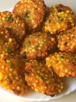 Sabudana Vada Recipe, સાબુદાણા વડા રેસીપી