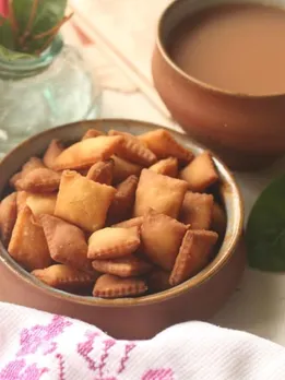 Sweet Shakarpara recipe