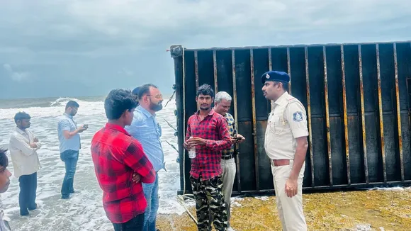 shipping container, Hong Kong Dubai