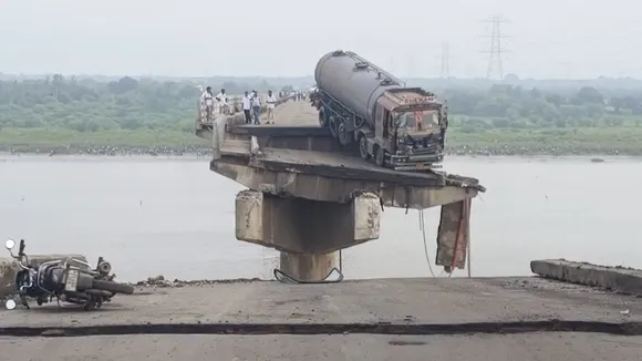 Mujpur Gambhira Bridge Collapse