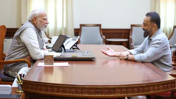Kamal haasan meets with pm modi shared photos