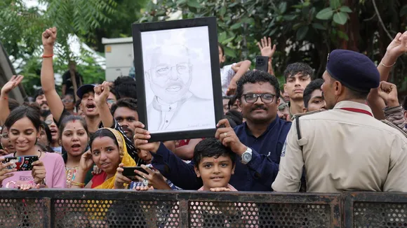 PM Narendra Modi Ahmedabad Road Show, PM Modi Gujarat Visit