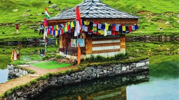 Yulla Kanda Krishna Temple Tour