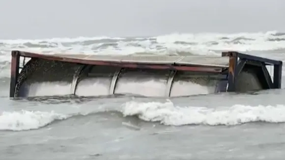 Coast container, container leaking