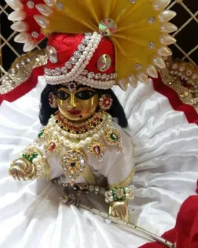 લાડુ ગોપાલ ડ્રેસ આઈડિયાઝ | જન્માષ્ટમી 2025