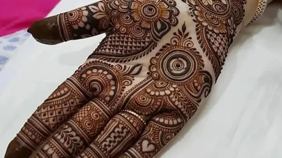 રક્ષા બંધન 2025 મહેંદી ડિઝાઇન