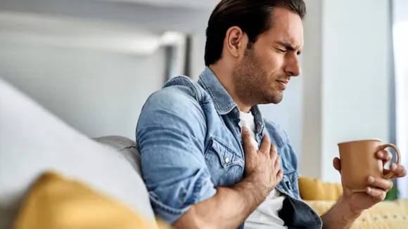 હાર્ટ એટેકથી બચવા શું કરવું હાર્ટ એટેકના કારણો ખરાબ આદતો હેલ્થ ટિપ્સ