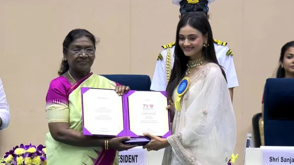 Janki bodiwala, Vash Movie