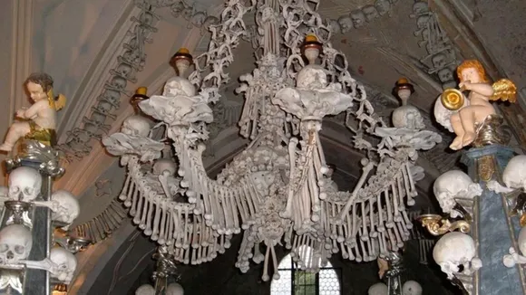Sedlec Ossuary, ચર્ચ ઓફ બોર્ન્સ