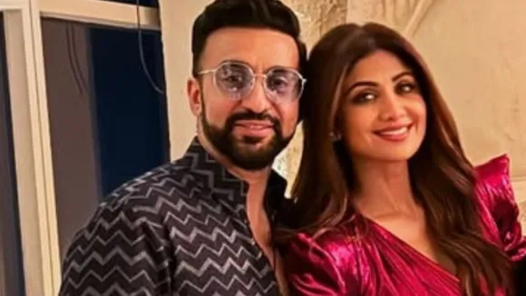 શિલ્પા શેટ્ટી રાજ કુન્દ્રા વિરુદ્ધ લુકઆઉટ નોટિસ