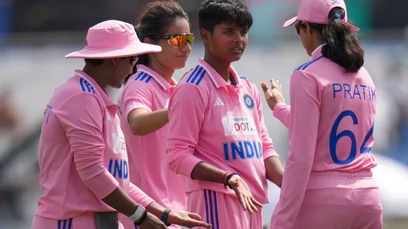 india women pink jersey