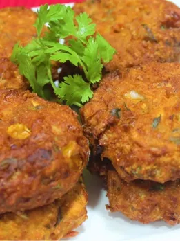 monsoon special corn vada recipe