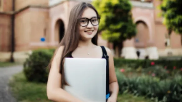 uk govt international students visa overstay warning