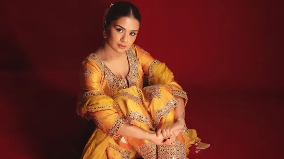 અવનીત કૌર | અવનીત કૌર ફોટા | અવનીત કૌર ફેસ્ટિવલ 2025 | અવનીત કૌર ફેસ્ટિવલ લુક | ફેશન | ફેશન 2025 | ફેશન ટીપ્સ | ટ્રેન્ડીંગ ફેશન