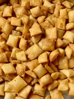 Shakarpara Recipe in Gujarati