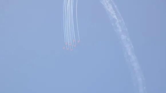 Exciting air show by Suryakiran Aerobatic Team SKAT