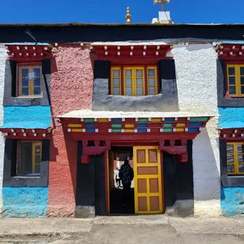 himachal pradesh trip | hidden tourist places in himachal pradesh | best tourist places himachal pradesh | world's highest village name | komic village height | komic village visit | Highest village in the world Komic village temperature villagevillage