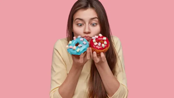જમ્યા પછી તરત જ મીઠાઈઓ ખાવાની આડ અસરો મીઠાઈ ખાવાની ઈચ્છા થવાના કારણો ડાયાબિટીસ હેલ્થ ટીપ્સ