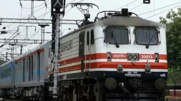 Gandhinagar Capital-Veraval Express