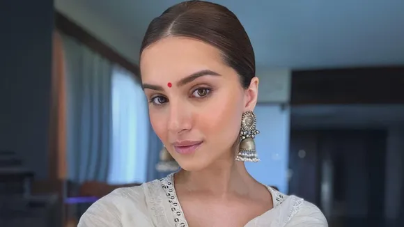 તારા સુતારિયા મુવીઝ હેલ્થ ટિપ્સ ડાયટ ફિટનેસ રૂટિન મનોરંજન