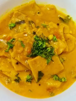 Dal Dhokli Recipe In Gujarati