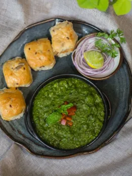 Geen pavbhaji Recipe in gujarati