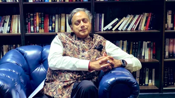 Shashi Tharoor