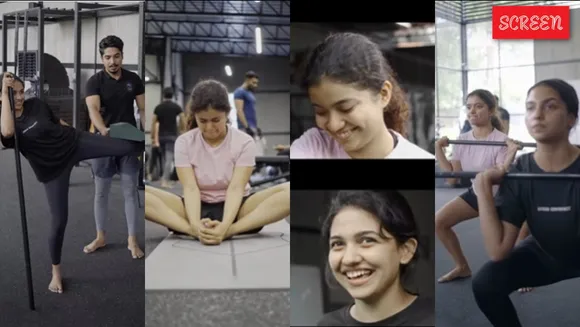 Mamitha Baiju Anna Ben workout pic