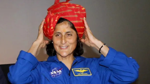 sunita williams return social media