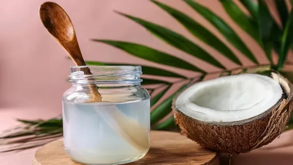 Coconut Oil On Belly Button