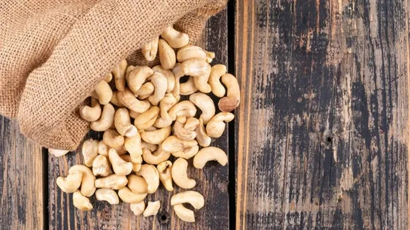 Benefits Of Having Cashew Nuts Daily 1