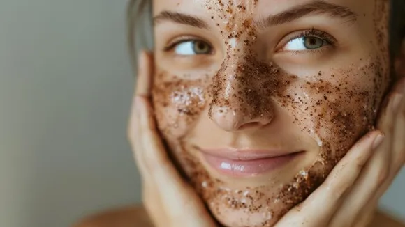Remove Excess Hair From Face FI