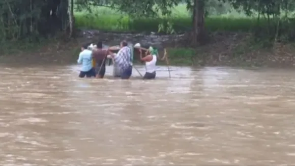 Pregnant Lady Jharkhand