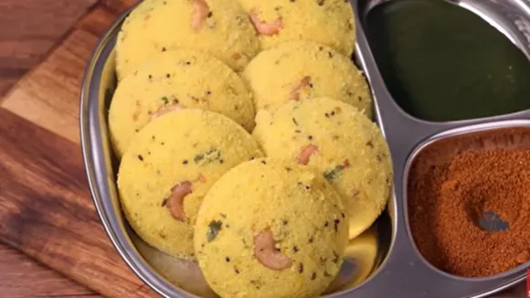 Moongdal Idli Recipe FI