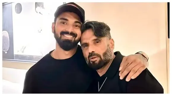 KL Rahul and Sunil Shetty