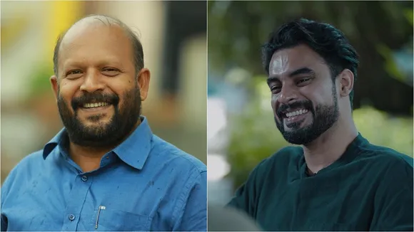 tovino thomas | v s sunil kumar