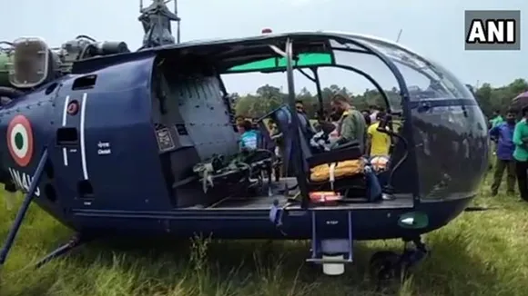 Indian Navy | Chetak Helicopter crash Kochi