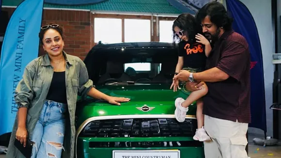 Pearle Maaney, Srinish Aravind, New Car