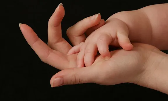 കേരളം വീണ്ടും മുന്നിൽ: ഇന്ത്യയിൽ മാതൃമരണ നിരക്ക് കുറഞ്ഞ സംസ്ഥാനം