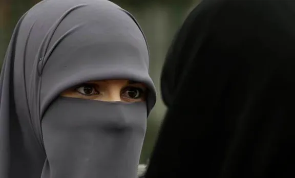 വാട്‌സ് ആപ്പ് മെസേജിലൂടെ മുത്തലാഖ്; യുവതിയുടെ പരാതിയില്‍ പൊലീസ് കേസെടുത്തു