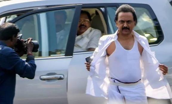 ഡിഎംകെ നിരാഹാര സമരത്തിലേക്ക്; സ്റ്റാലിനെതിരെ പൊലീസ് കേസെടുത്തു