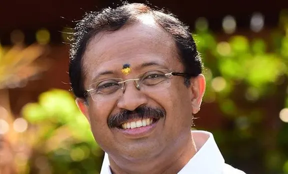 വി.മുരളീധരനെ ആശുപത്രിയിലേക്ക് മാറ്റി; വി.വി.രാജേഷ് നിരാഹാരം തുടങ്ങി