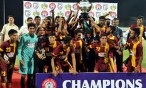 അവസാന നിമിഷം ആവേശ ഗോള്‍; സന്തോഷ് ട്രോഫി കിരീടത്തില്‍ ബംഗാള്‍ മുത്തമിട്ടു